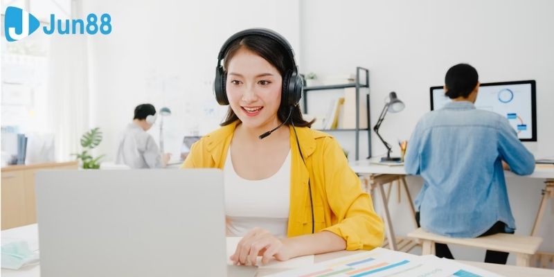 Điểm danh các kênh liên hệ CSKH trực tuyến hôm nay